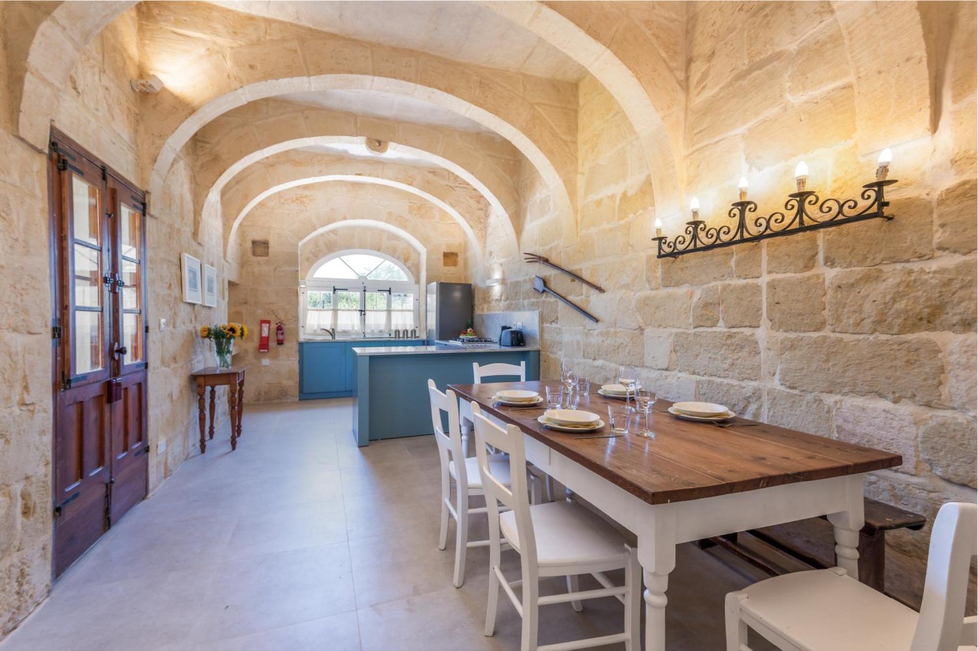 Dar ta' Betta Farmhouse with private pool Għarb Esterno foto